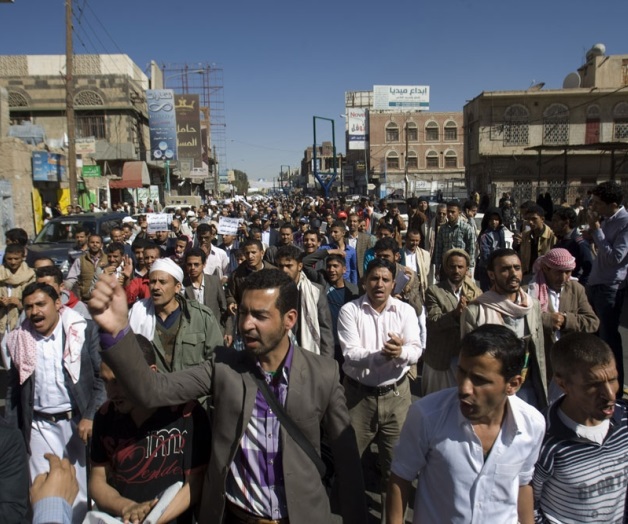 Exigen con marcha regreso del presidente de Yemen Exigen con marcha regreso del presidente de Yemen