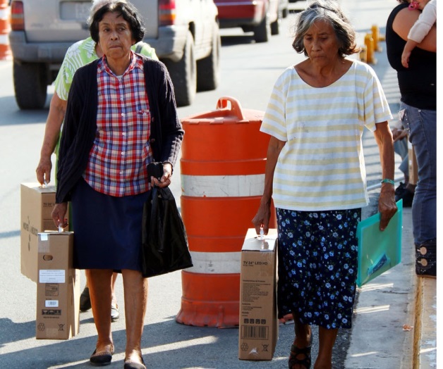 Revenden las TV’s que entregó la SCT Revenden las TV’s que entregó la SCT