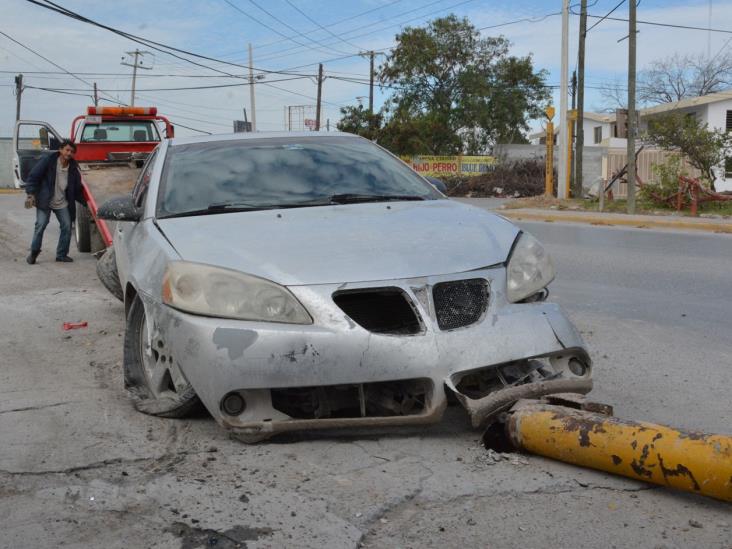 Raudo, toma curva y choca en un tubo Raudo, toma curva y choca en un tubo