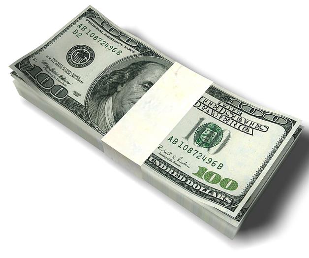 Familias al ingresar a EU deben declarar si traen 10 md o más