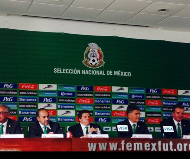 ‘Piojo’ asegura que hay jugadores para armar dos “muy buenas” selecciones