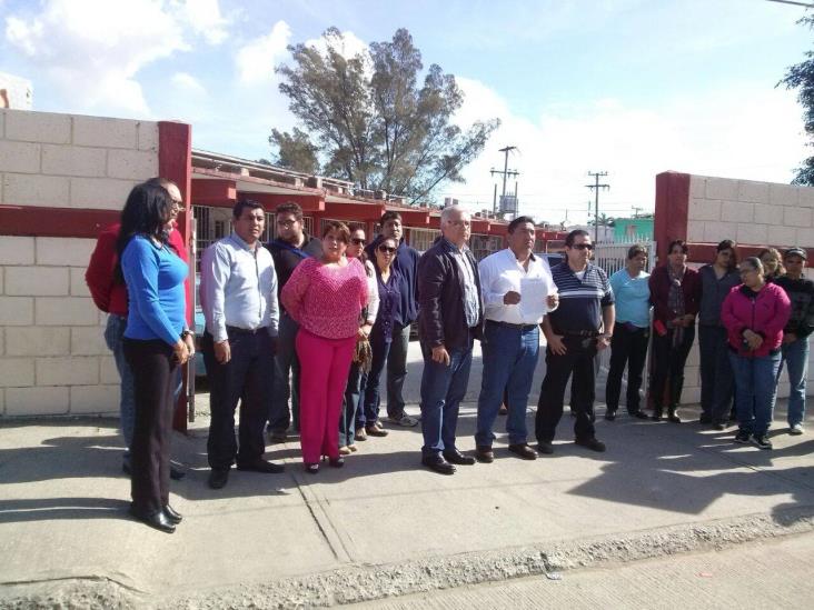 Denuncian aviadores en escuela secundaria Denuncian aviadores en escuela secundaria