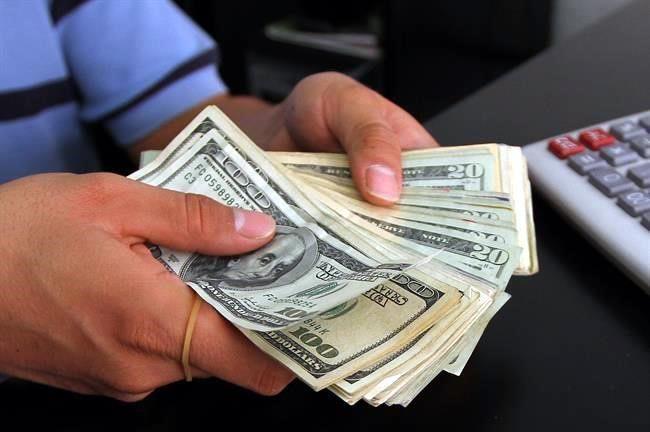 Modera peso caída; cierra dólar a $15.10 Modera peso caída; cierra dólar a $15.10