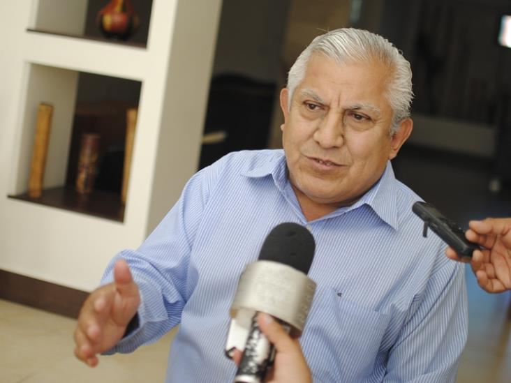 Invita PGR a director de Normal de Ayotzinapa a declarar Invita PGR a director de Normal de Ayotzinapa a declarar
