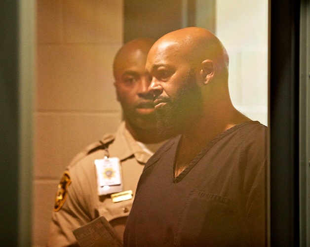 El rapero Suge Knight es arrestado bajo cargos de asesinato
