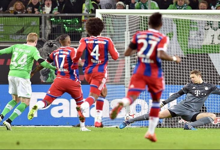 Bayern Múnich pierde el invicto ante el Wolfsburgo Bayern Múnich pierde el invicto ante el Wolfsburgo