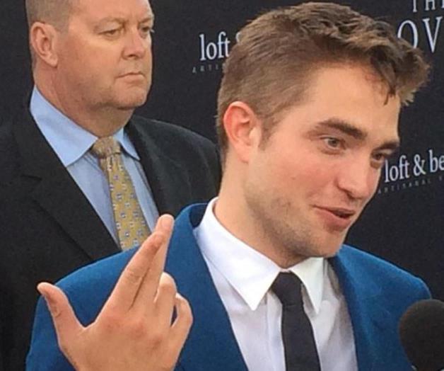 Robert Pattinson tiene problemas económicos