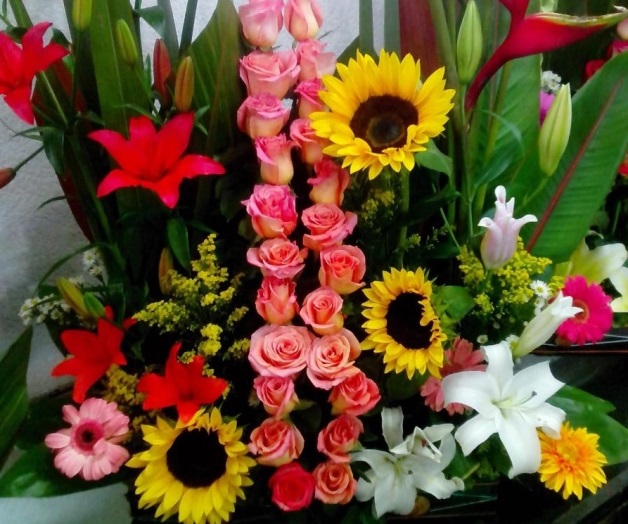 Esperan florerías ventas por ‘Amor y la Amistad’