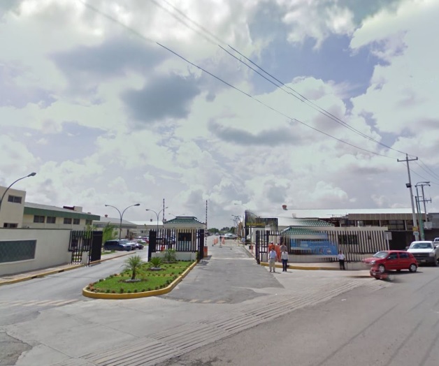 Los robacarros actúanahora en planta Pemex Los robacarros actúanahora en planta Pemex