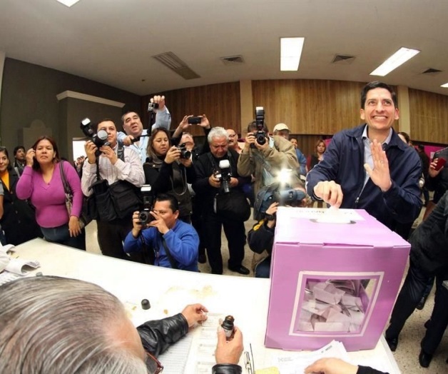 Circulan fotos de voto panista Circulan fotos de voto panista