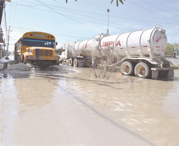 Por fin liberan aguas negras a Las Delicias Por fin liberan aguas negras a Las Delicias