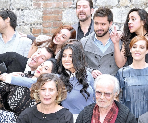 El destino les cambia la vida