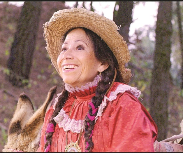 Tratan cáncer a India María