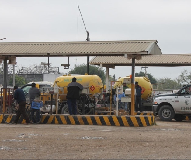 Suspenderán a gaseras que no arreglen fallas Suspenderán a gaseras que no arreglen fallas