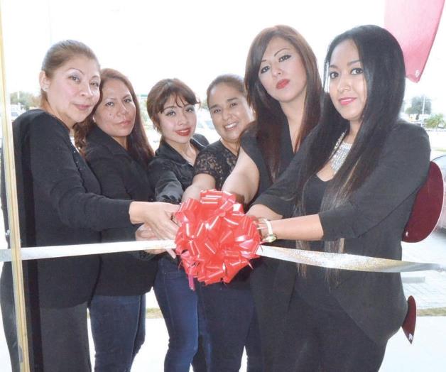 Dan corte de listón