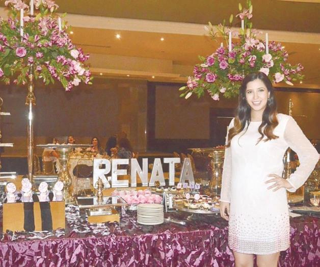 Nayeli Elizondo de Dávila en espera de Renata