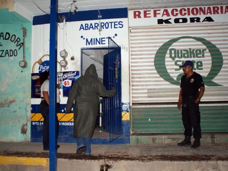 Exhortan a renovar licencias sanitarias Exhortan a renovar licencias sanitarias