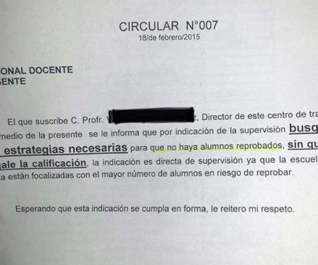 Un director pide a sus maestros que ya no hayamás reprobados