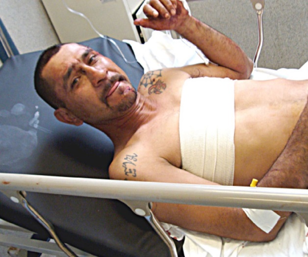 Le dan en riñatres cuchilladas