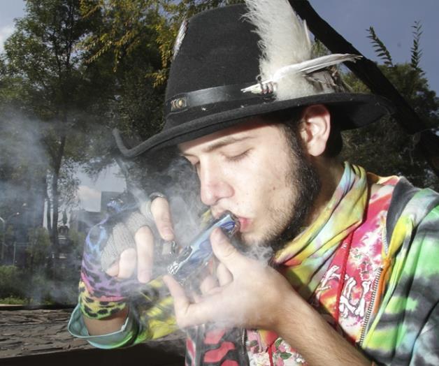 La mariguana es 114 veces menos peligrosa que el alcohol, según estudio La mariguana es 114 veces menos peligrosa que el alcohol, según estudio