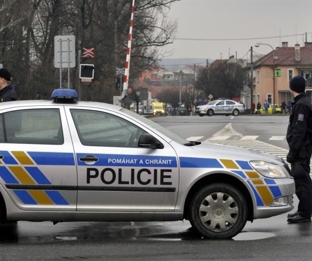 Se registra masacre en restaurante checo Se registra masacre en restaurante checo
