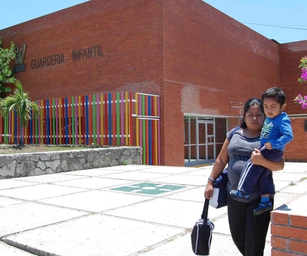 Alerta por fuga de gasen Guardería del IMSS