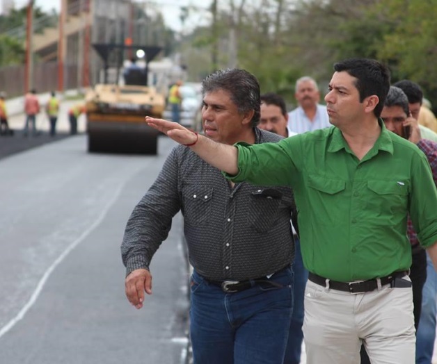 Más rehabilitación de avenidas,compromiso de Mario de la Garza