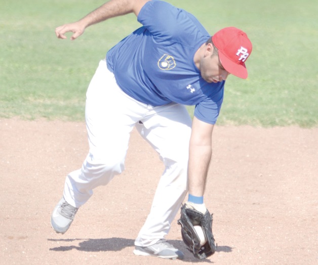 Amigos de Rubén empata serie final