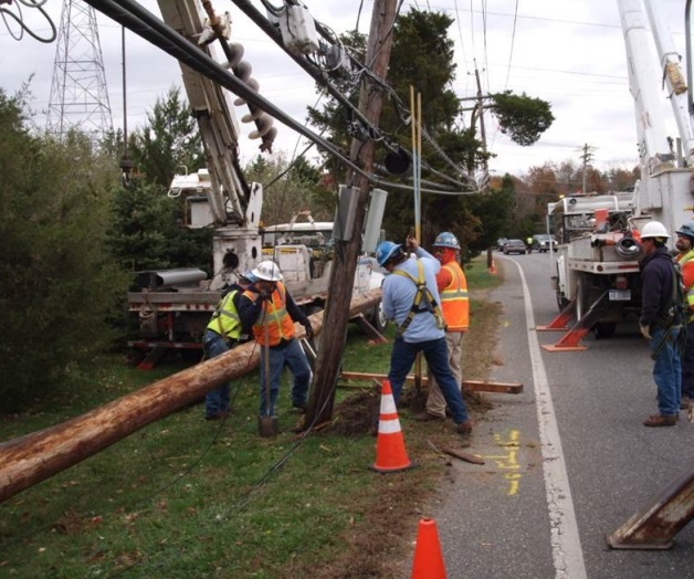 Multan a conductorpor causar apagón Multan a conductorpor causar apagón
