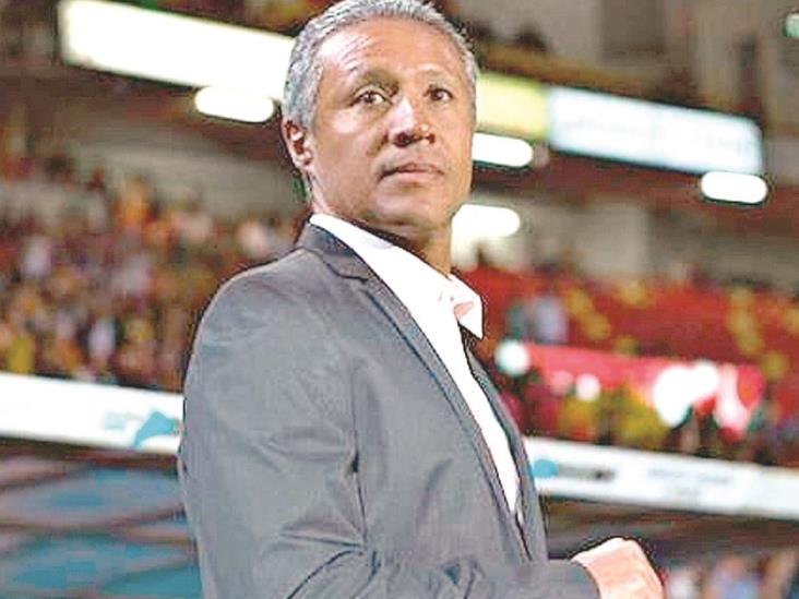 Buscan cambiar chip a Monarcas Buscan cambiar chip a Monarcas