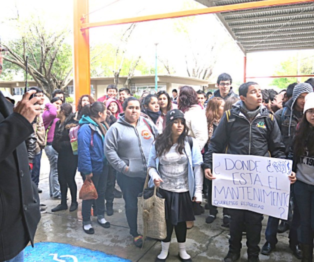 ‘Maestros están detrás de este movimiento’