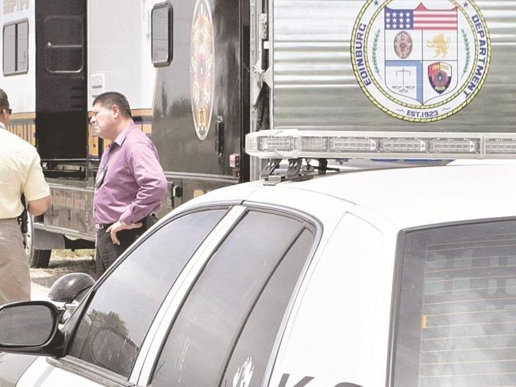 Aseguran droga y autos en cateo Aseguran droga y autos en cateo