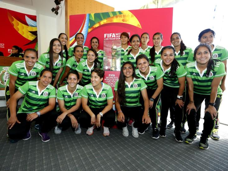 Uniforme exclusivo para el Tri femenil Uniforme exclusivo para el Tri femenil
