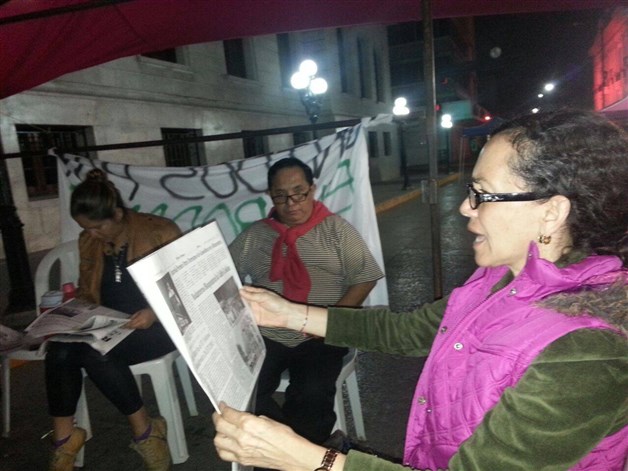 Amanece plantón frente a alcaldía de Tampico