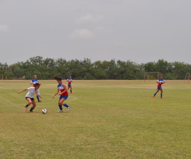 Jornada de futbol femenil en Weslaco