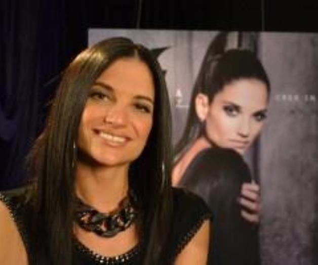 Natalia Jiménez encuentra su estilo en su nuevo disco