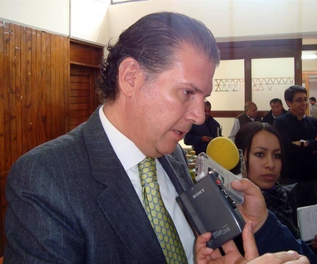 Dinero indagado no es de campaña.- Fraga Dinero indagado no es de campaña.- Fraga