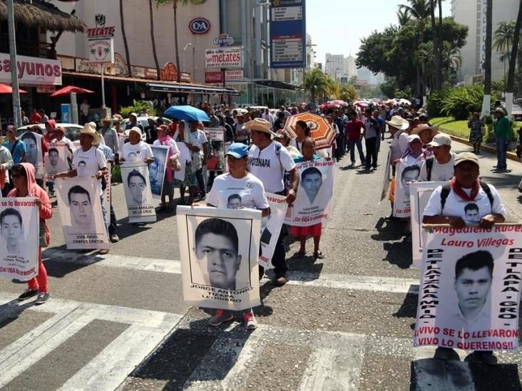 Denuncian caso Ayotzinapa ante Amnistía Denuncian caso Ayotzinapa ante Amnistía