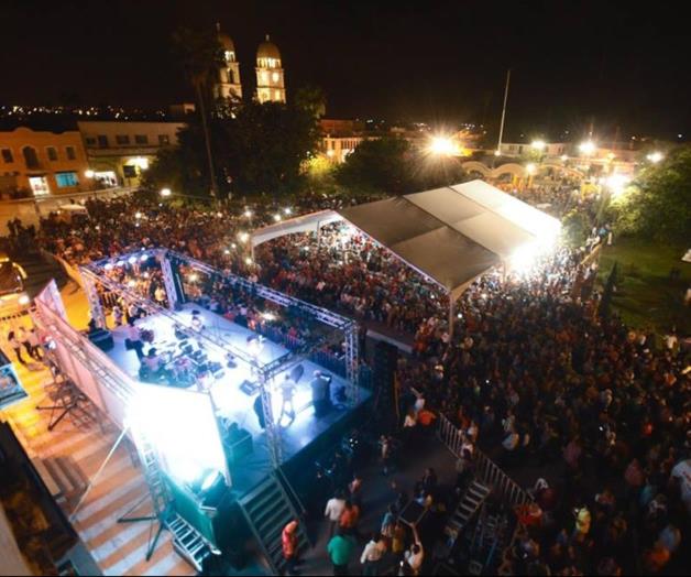 Miles y miles disfrutan las fiestas de aniversario de San Fernando Miles y miles disfrutan las fiestas de aniversario de San Fernando