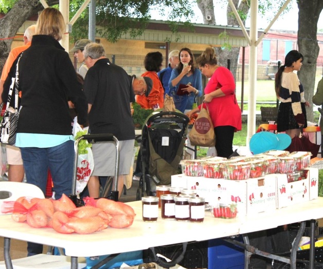 Gran venta de mercado de productos orgánicos