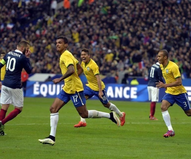 Bailan samba en París Bailan samba en París