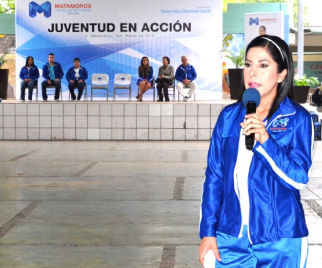 Entregarán más de 25 mil uniformes deportivos Entregarán más de 25 mil uniformes deportivos