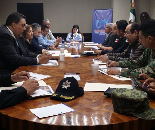 Prohibirán cuatrimotos en la playa Costa Azul
