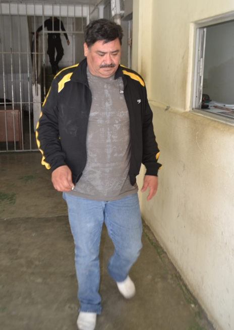 Lo detienen por golpeara su esposa Lo detienen por golpeara su esposa