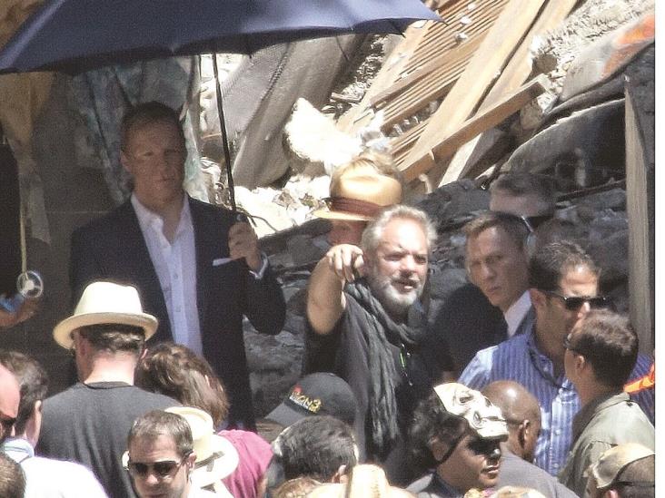 Equipo Bond es mal portado Equipo Bond es mal portado