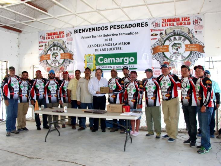Realizan torneo depesca en la presa Realizan torneo depesca en la presa