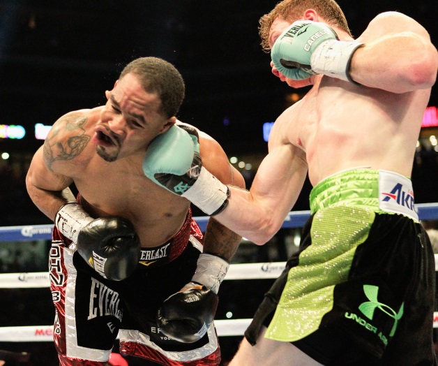 ‘Canelo’ noquea a James Kirkland