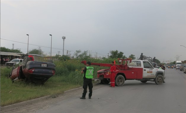 Cae a dren de aguas negras