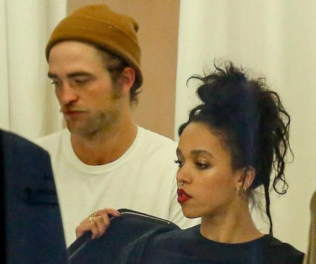 Fans de Pattinson llaman cara de mono a su novia