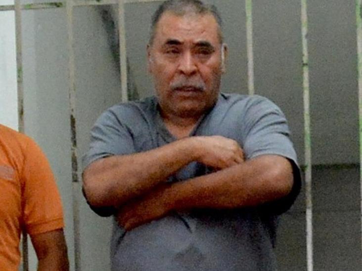 Denuncian abogados triquiñuela contra 12 empleados detenidos Denuncian abogados triquiñuela contra 12 empleados detenidos